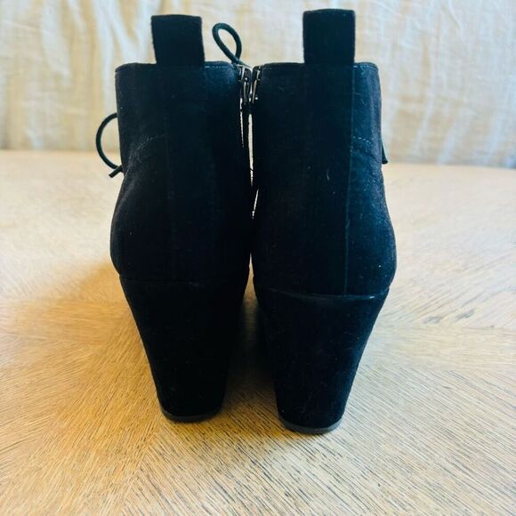 Dolce Vita Black Suede hidden heel platform bootie lace‎ up side zip size 7 - Picture 5 of 6
